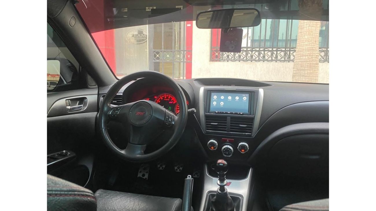 سوبارو امبريزا WRX