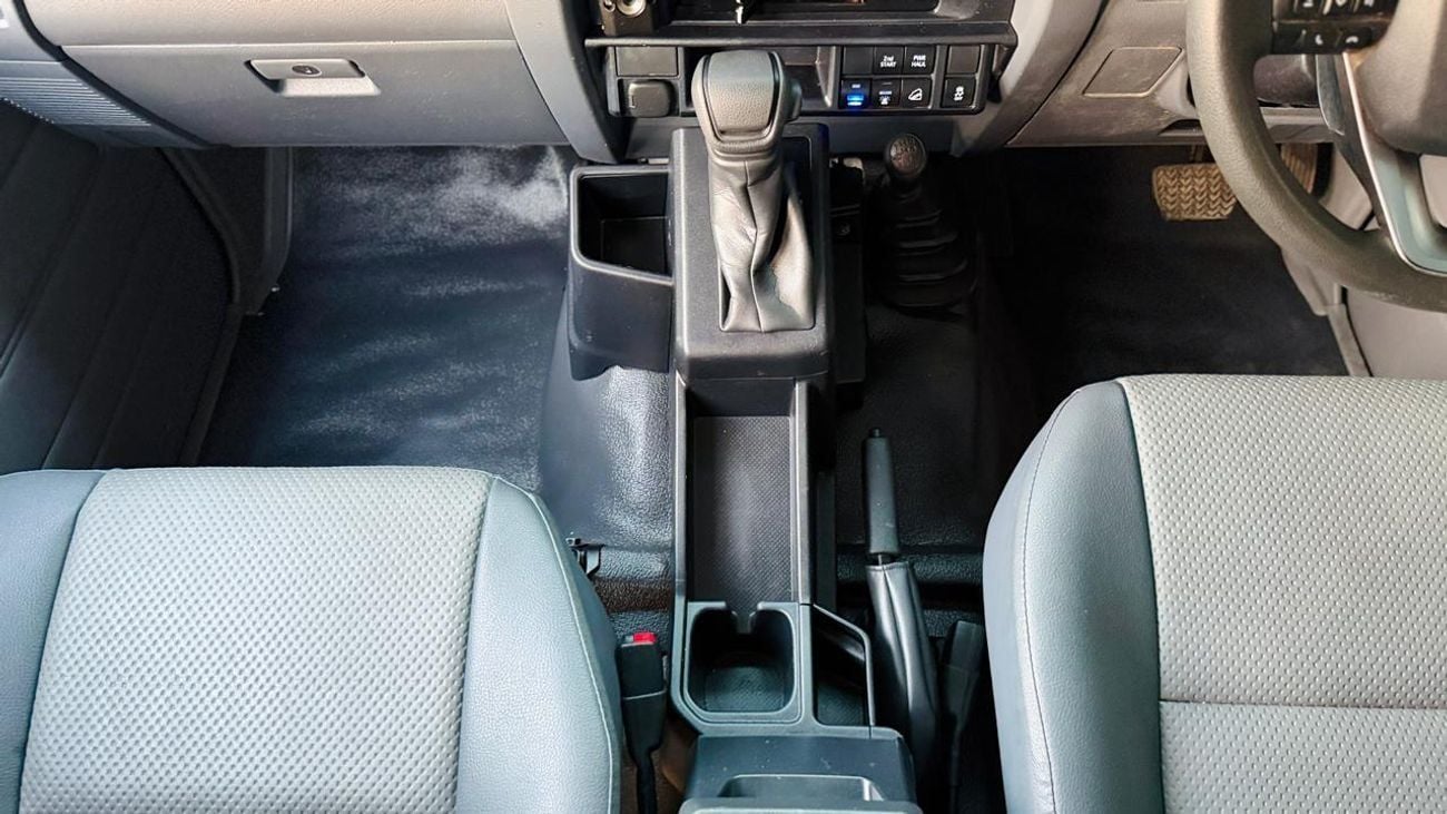 Toyota Land Cruiser Pick Up OFF-ROAD MODIFIED | DOUBLE CABIN | BULL BAR & SPORTS BAR INSTALLED | AUTOMATIC TRANSMISSION | 2.8L D