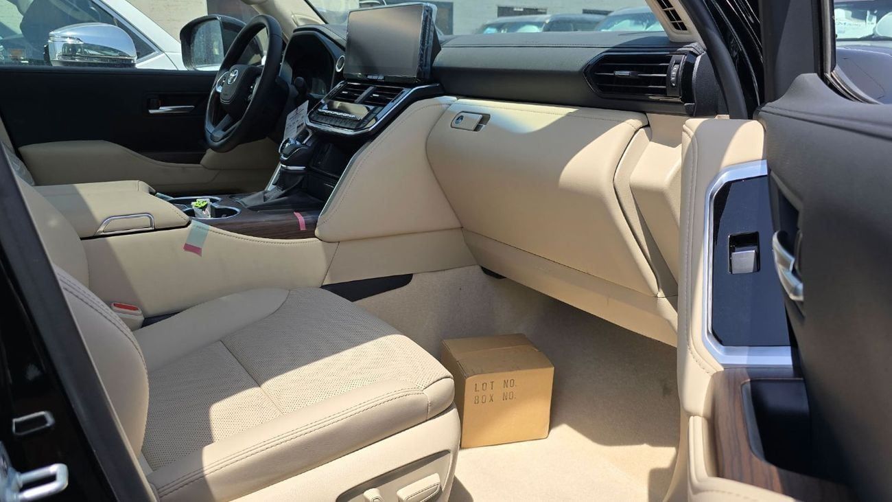 Toyota Land Cruiser 2026 Toyota Land Cruiser 300 GXR 3.5L AT Petrol (Black)