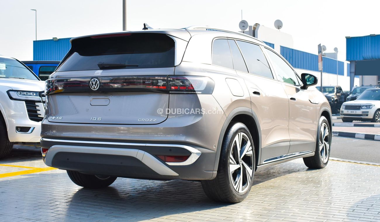 Volkswagen ID.6 Crozz