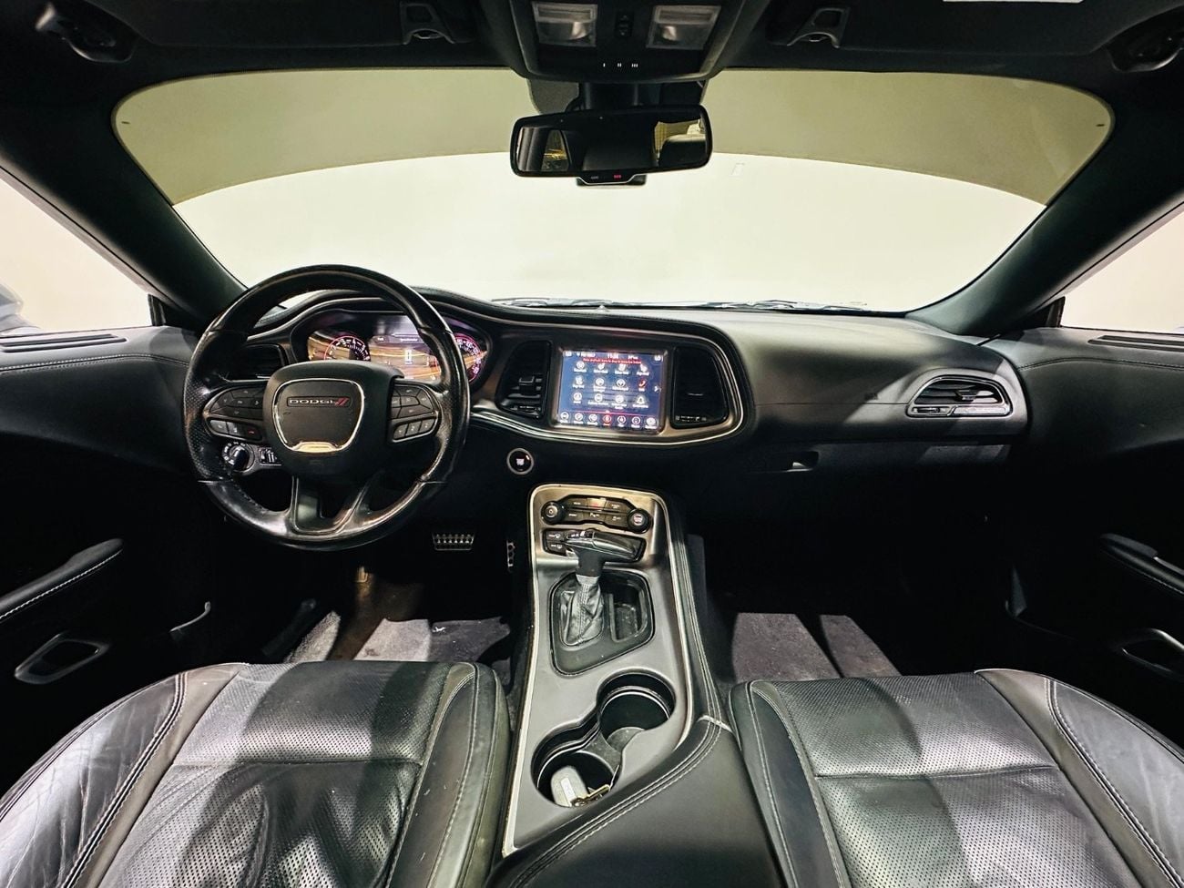 دودج تشالينجر SXT Plus 3.6L