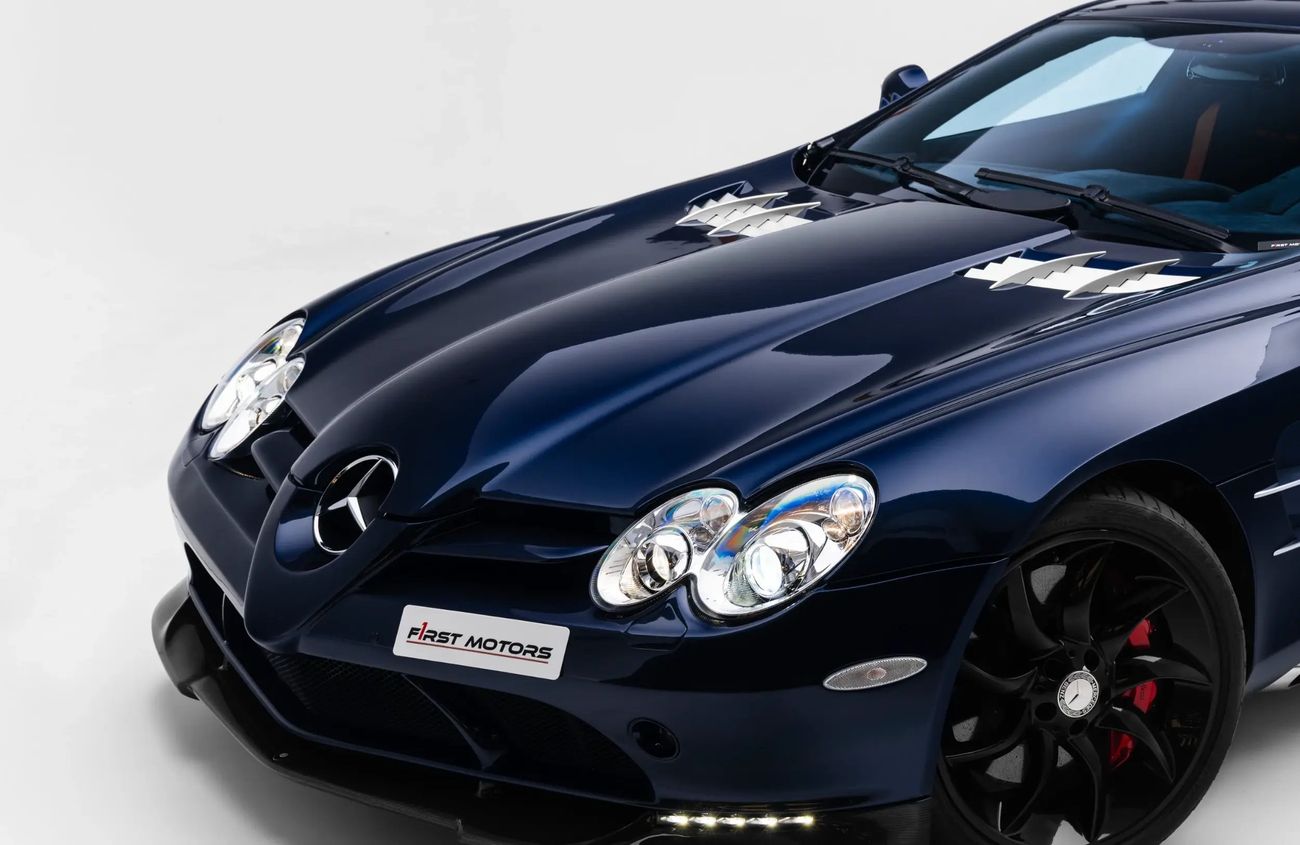 Mercedes-Benz SLR 5.5L V-8 Supercharged Engine