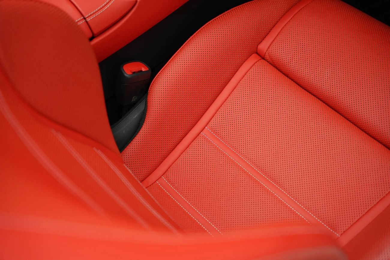 Mercedes Benz SL 280 ROADSTER (NON GCC)