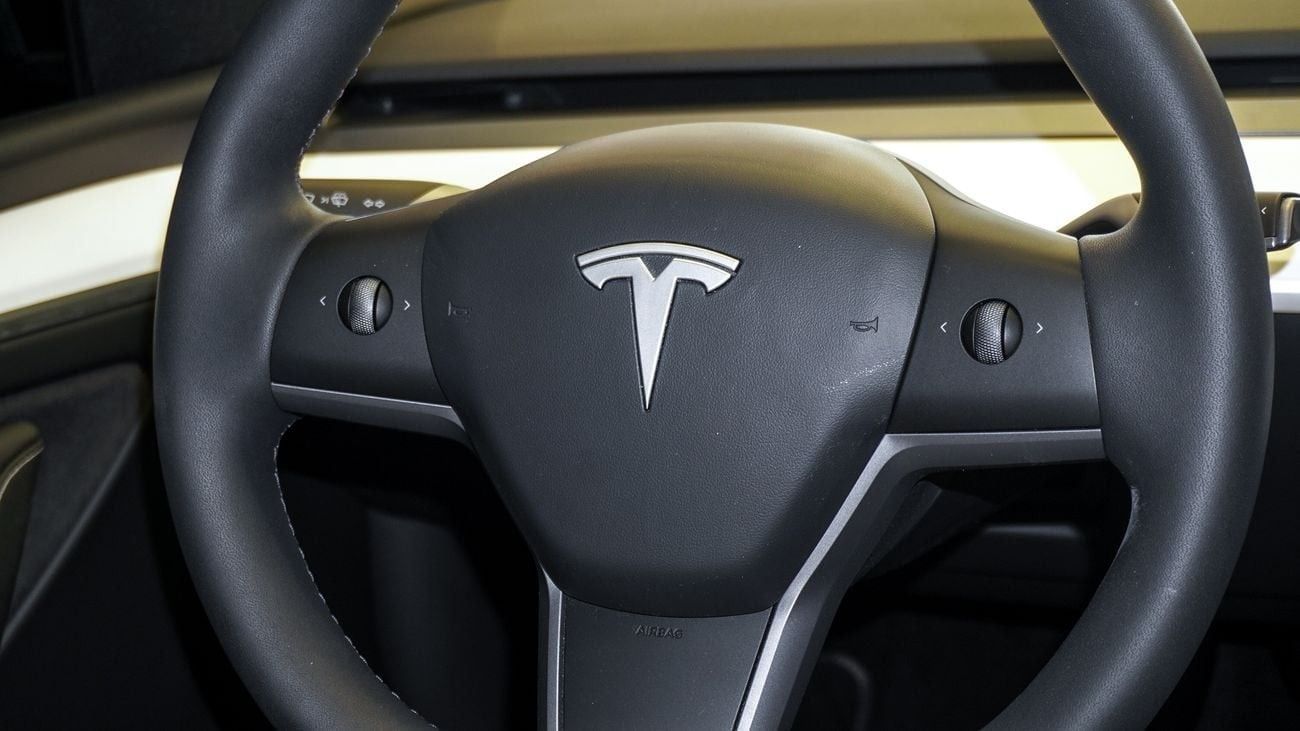 تسلا موديل Y DUAL MOTOR