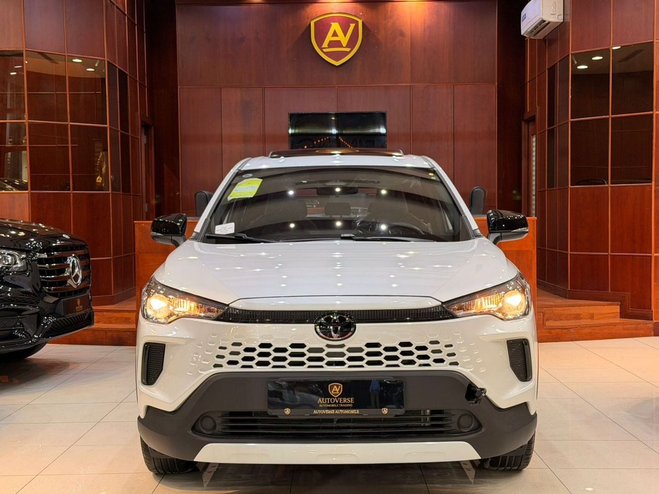 Toyota Corolla Cross 1.8L GLI (HEV)