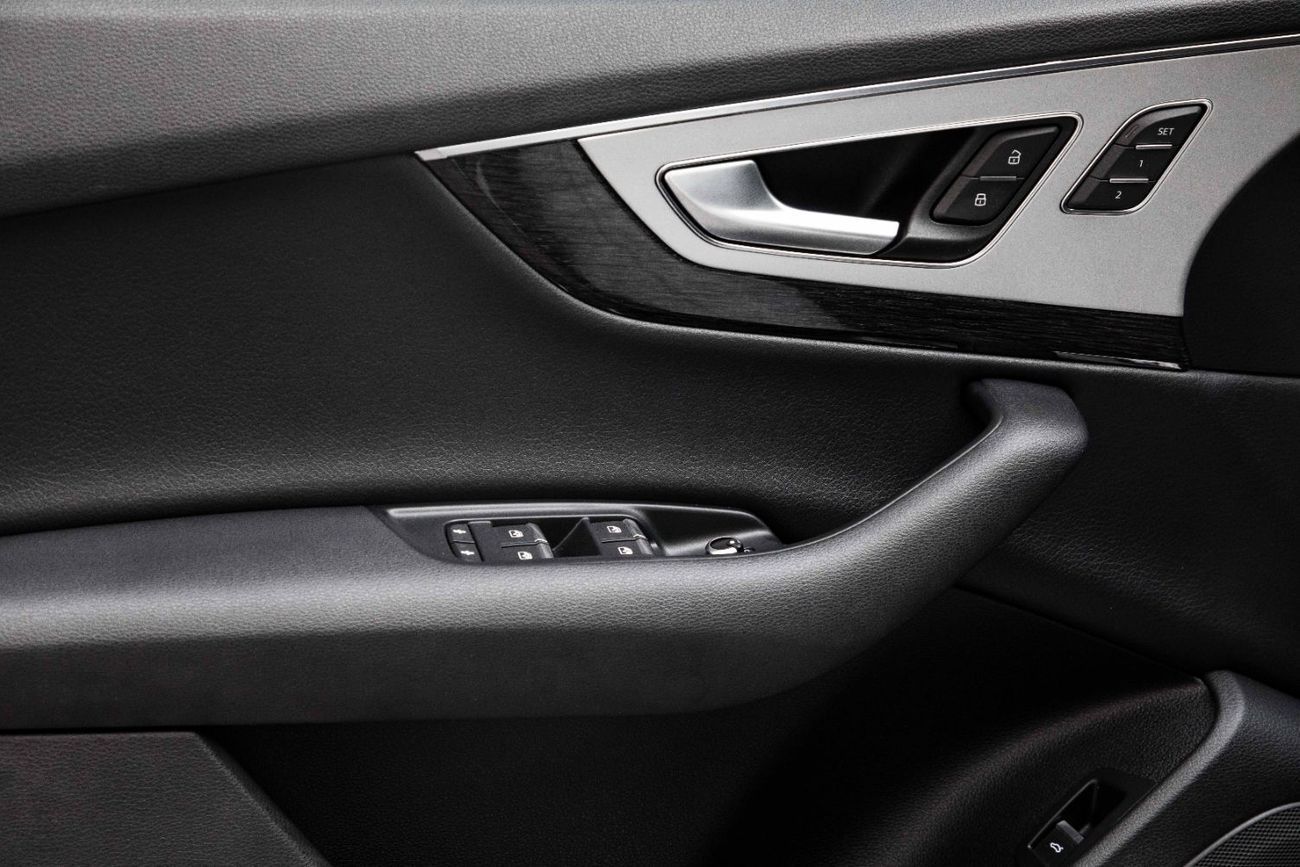 Audi Q7 2,311 P.M  | 0% Downpayment | Q7 55 TFSI | WELL MAINTAINED