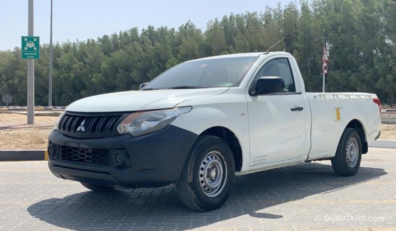 Mitsubishi L200 2016 4x2 Ref#326