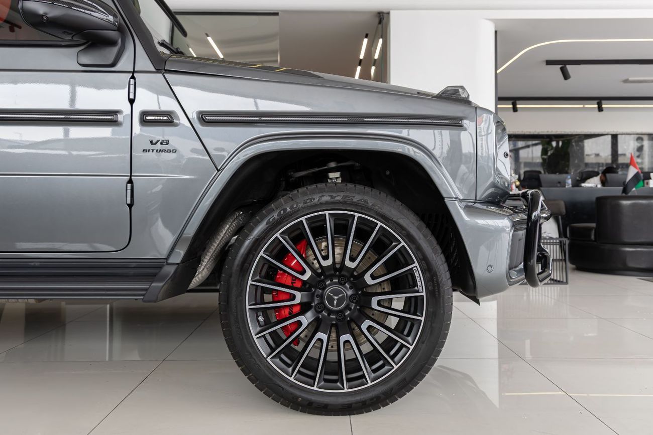 Mercedes-Benz G 63 AMG Double Night Pack|Fully Loaded|2026 Fully Cardbon Fiber |Gargash Auto Warranty PERFOMANCE PACKAGE