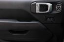 جيب جلادياتور Gladiator Sand Runner | 3,423 P.M | 0% Downpayment | Jeep Warranty til Feb 2027!