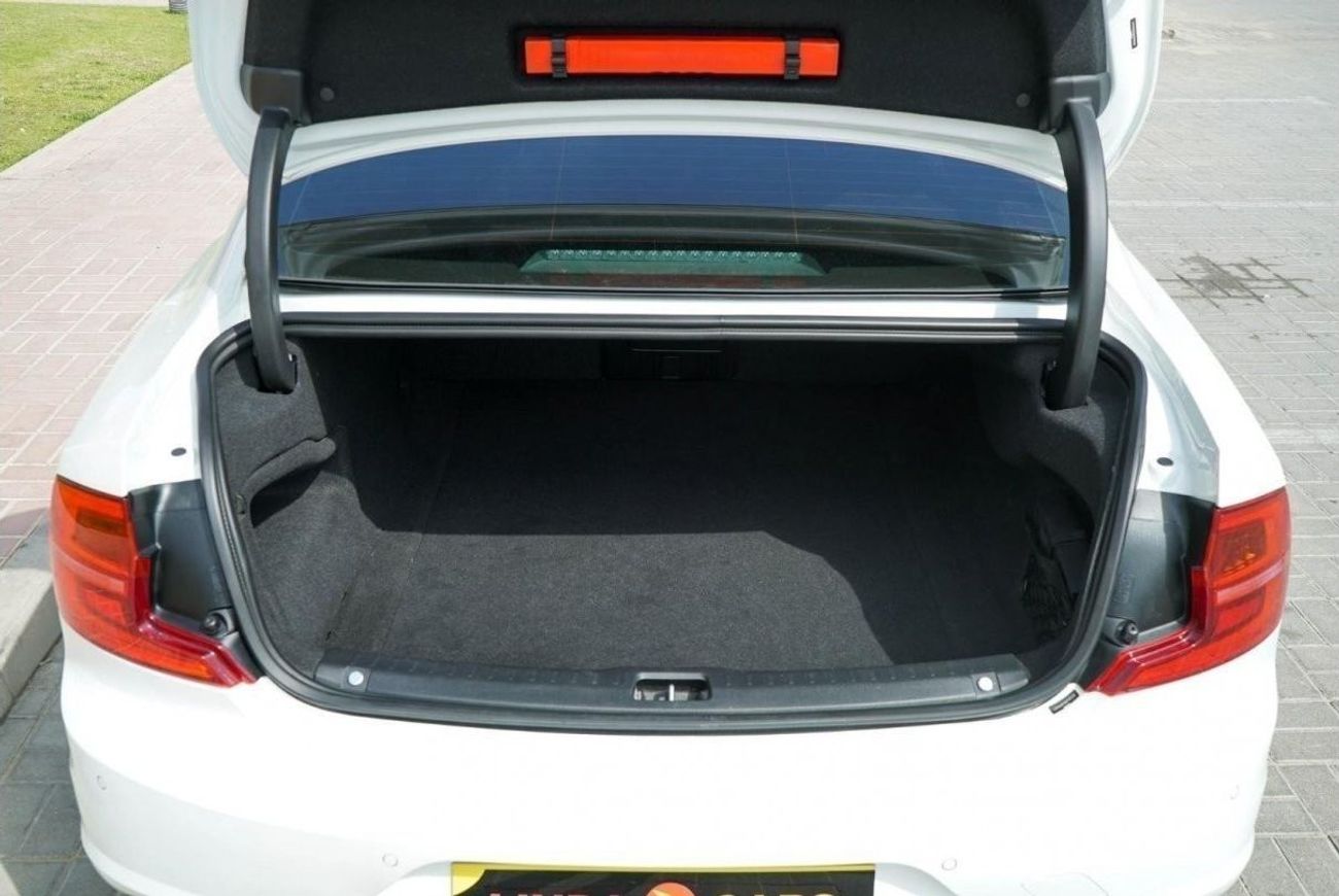 Volvo S90 R Design 90