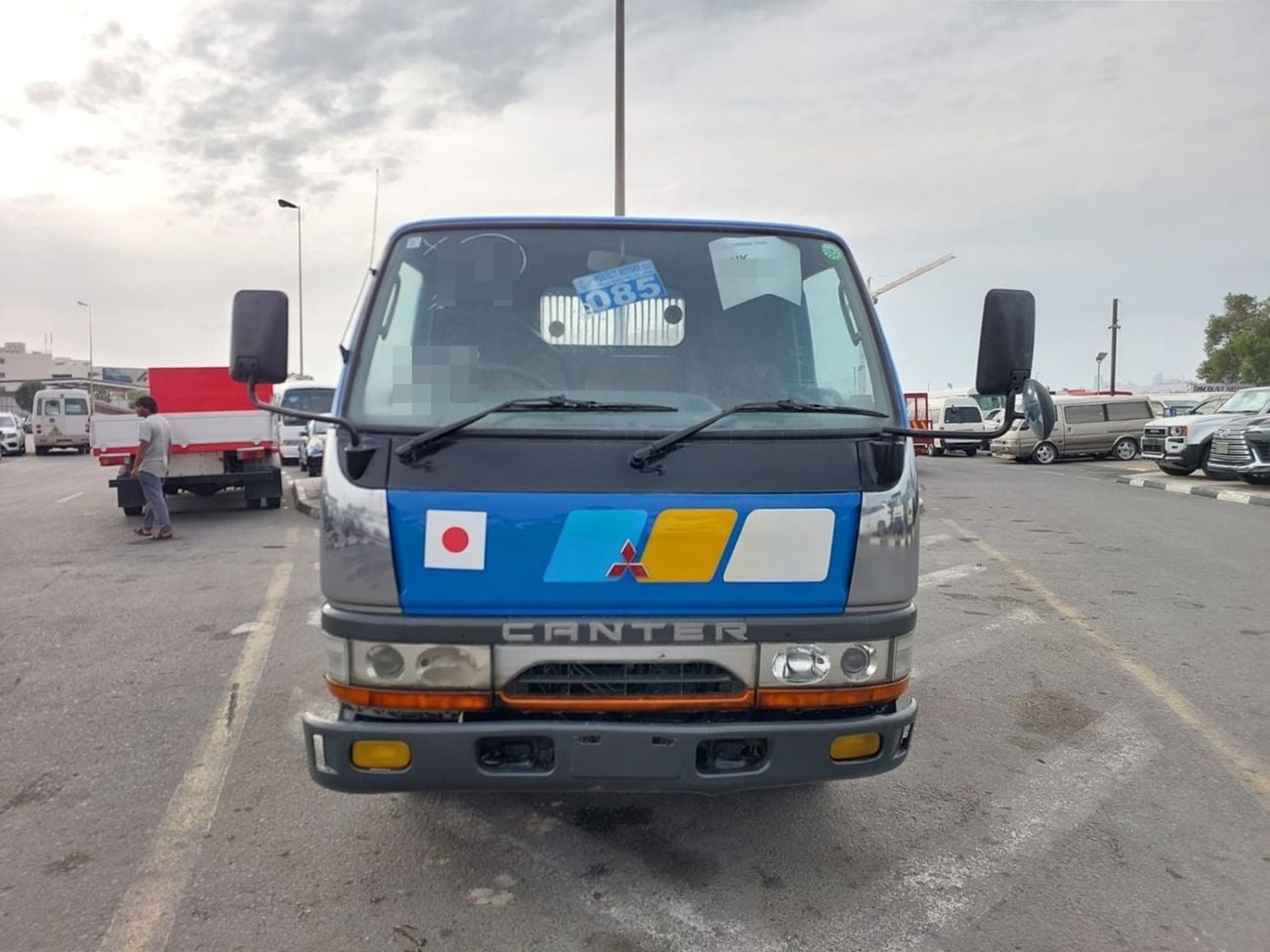 Mitsubishi Fuso Canter (RAMADAN OFFER) MITSUBISHI CANTER TRUCK RHD 1994 MODEL 4.6 L DIESEL MANUAL(PM00885)