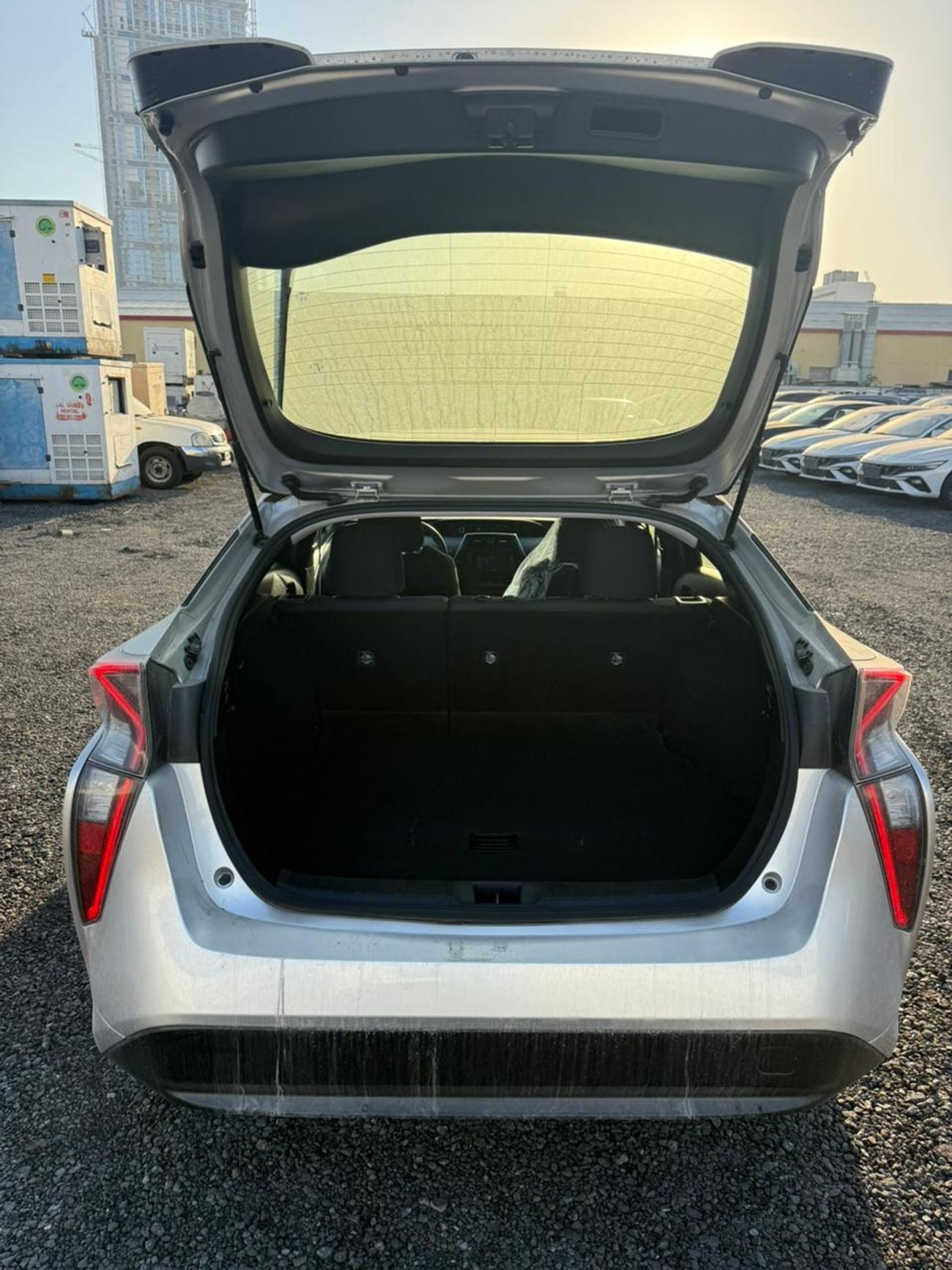 تويوتا برياس بلس TOYOTA PIRUS LIMITED - CLEAN UAE PASS