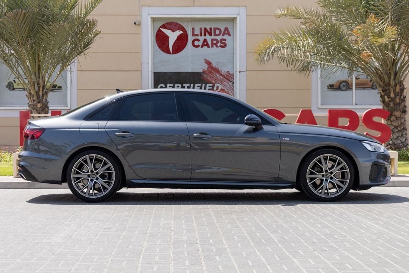 أودي A4 35 TFSI S Line 2.0L