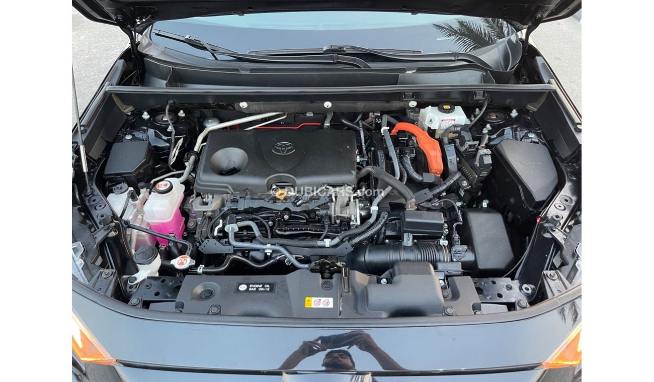 Toyota RAV4 2019 TOYOTA RAV4 XLE HYBRID 4x4 FULL OPTIONS IMPORTED FROM USA