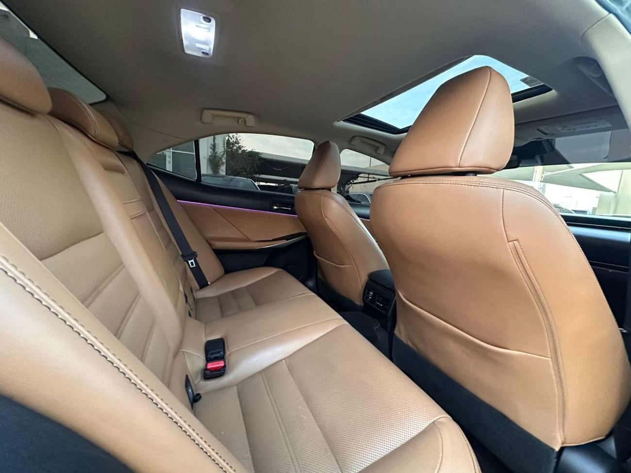 لكزس IS 350 F Sport Platinum 3.5L