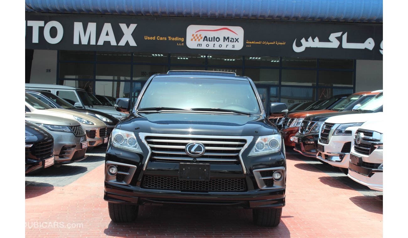 Lexus LX570 (2014)