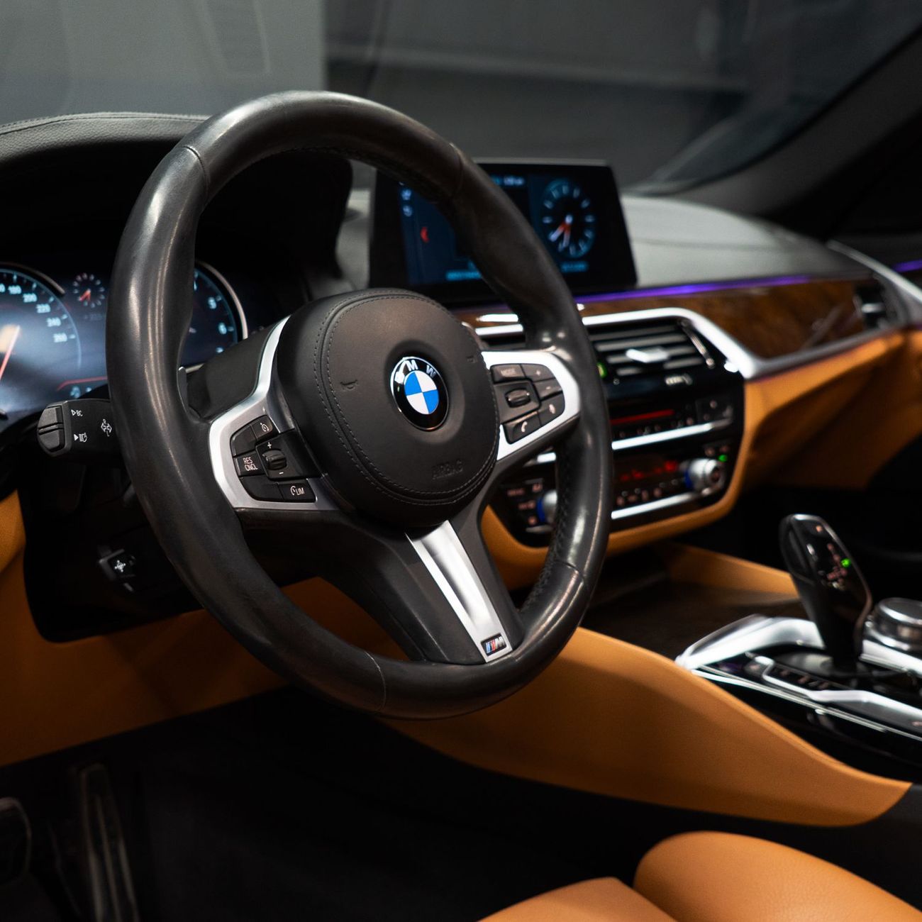 بي أم دبليو 530i M Sport 2.0L AED 2,572 pm • 0% Downpayment • BMW 530i M-Sport • 1 Year Warranty