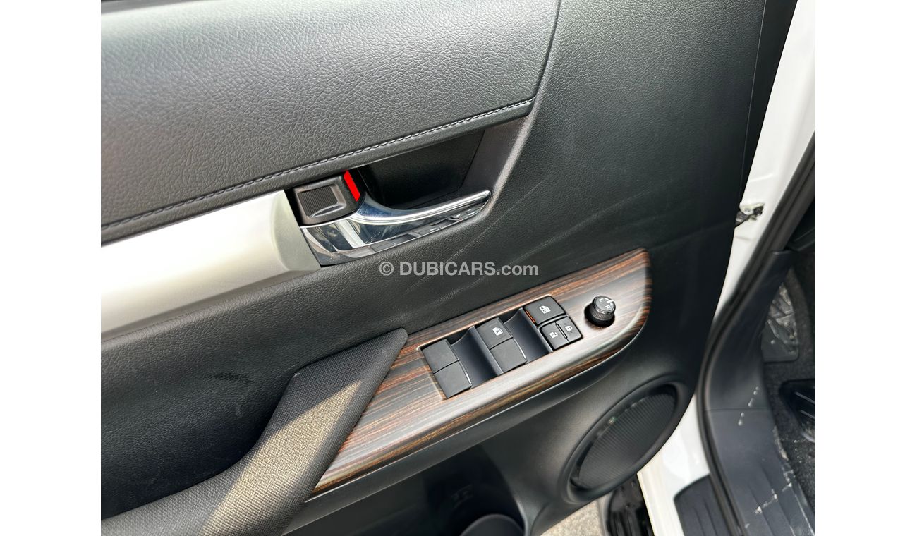 Toyota Hilux Double Cab 2.8L Diesel 4wd Automatic Transmission