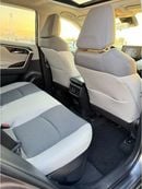 Toyota RAV4 Hybrid XLE 2021 Sunroof, push start