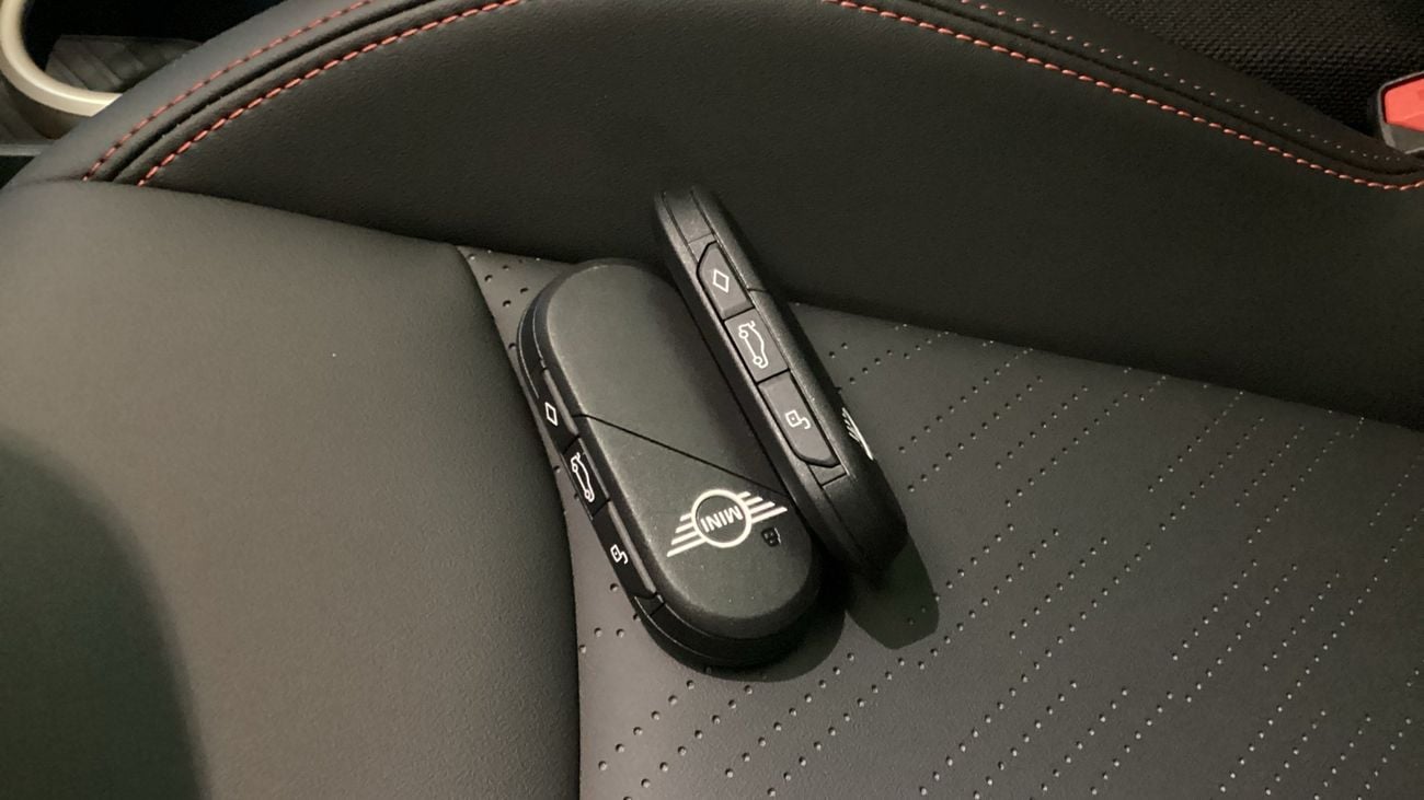 Mini Aceman SE | Guaranteed Warranty | 0 Down Payment