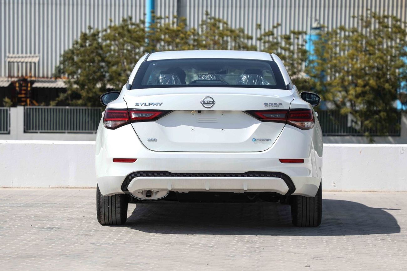 نيسان سيلفي 2023 نيسان سيلفي 1.5 E-POWER ULTRA HYBRID PLUS - أبيض من الداخل أسود | تصدير فقط