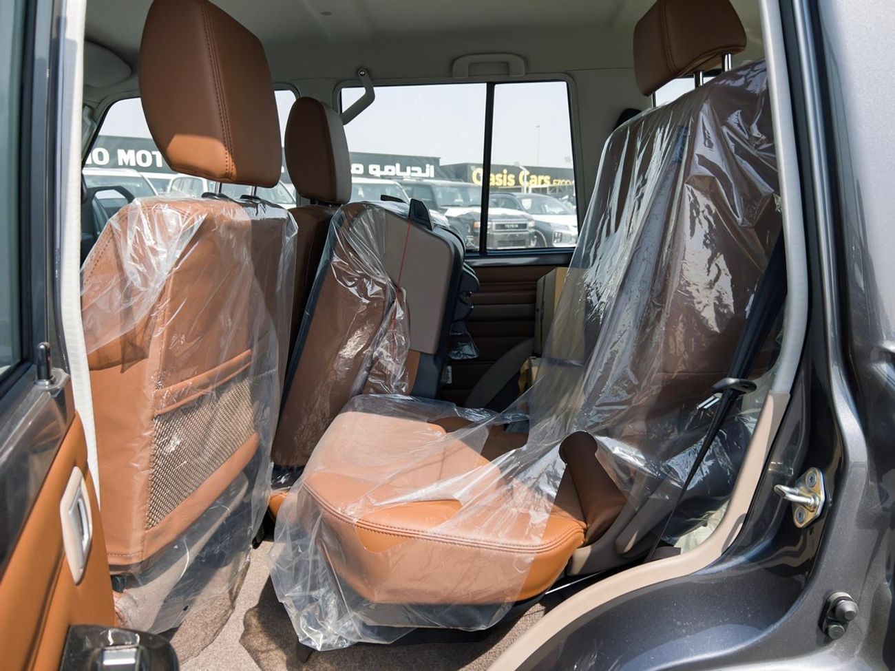 تويوتا لاند كروزر 70 EXPORT ONLY - TOYOTA LC76 LX 2.8L A/T