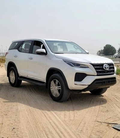 تويوتا فورتونر Fortuner 2WD 2.7L petrol 2023