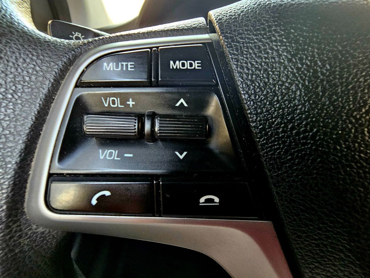 Hyundai Accent / GCC 1.6 V4/ LOW MILEAGE/ SINGLE OWNER