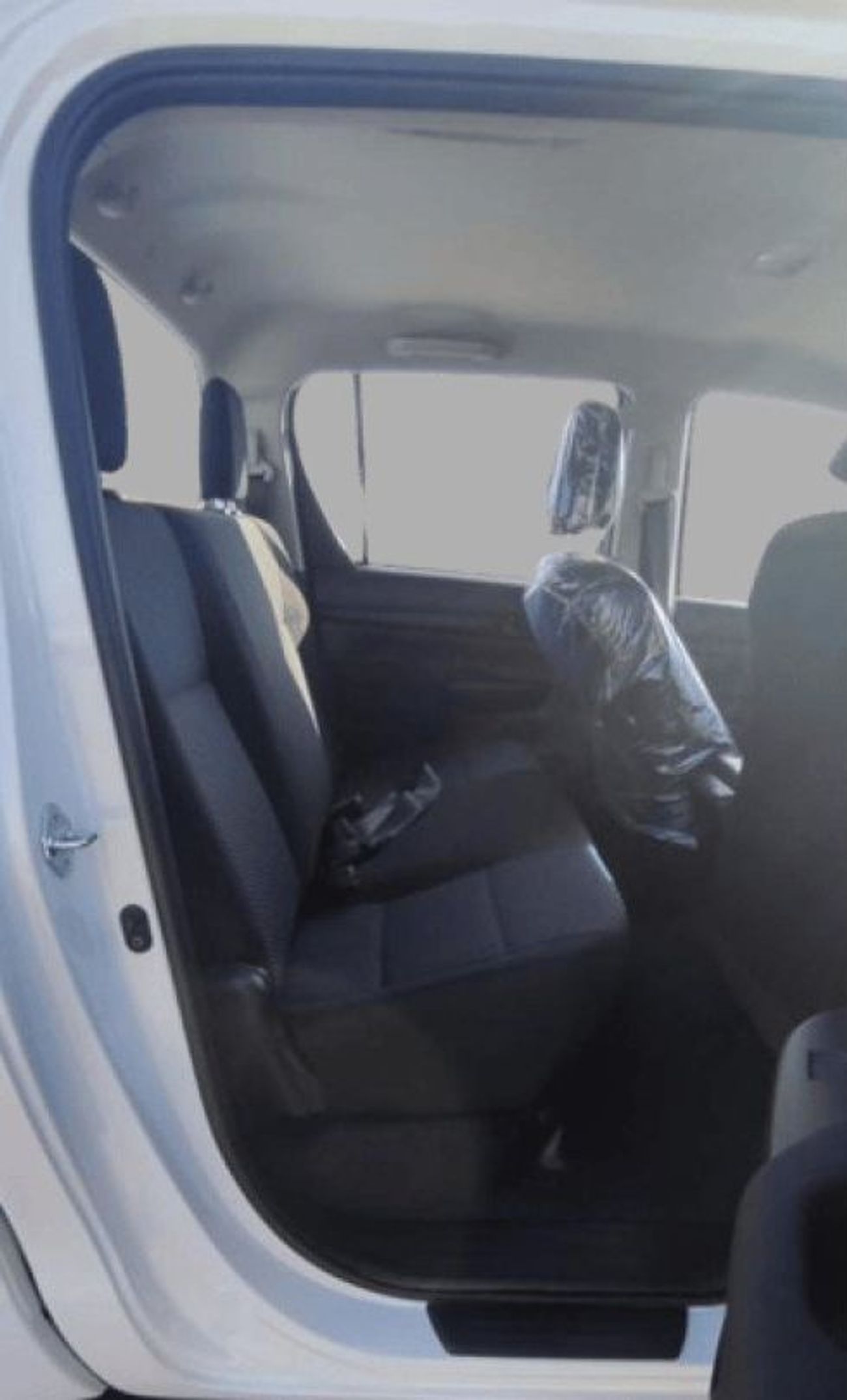 Toyota Hilux GL 2 2.4L AWD