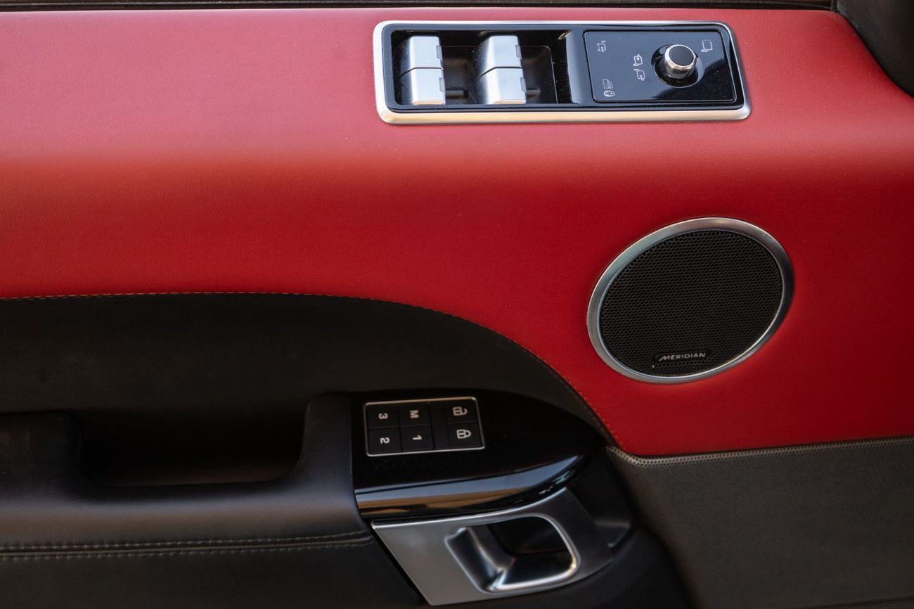 Land Rover Range Rover Sport HSE Dynamic 3.0L