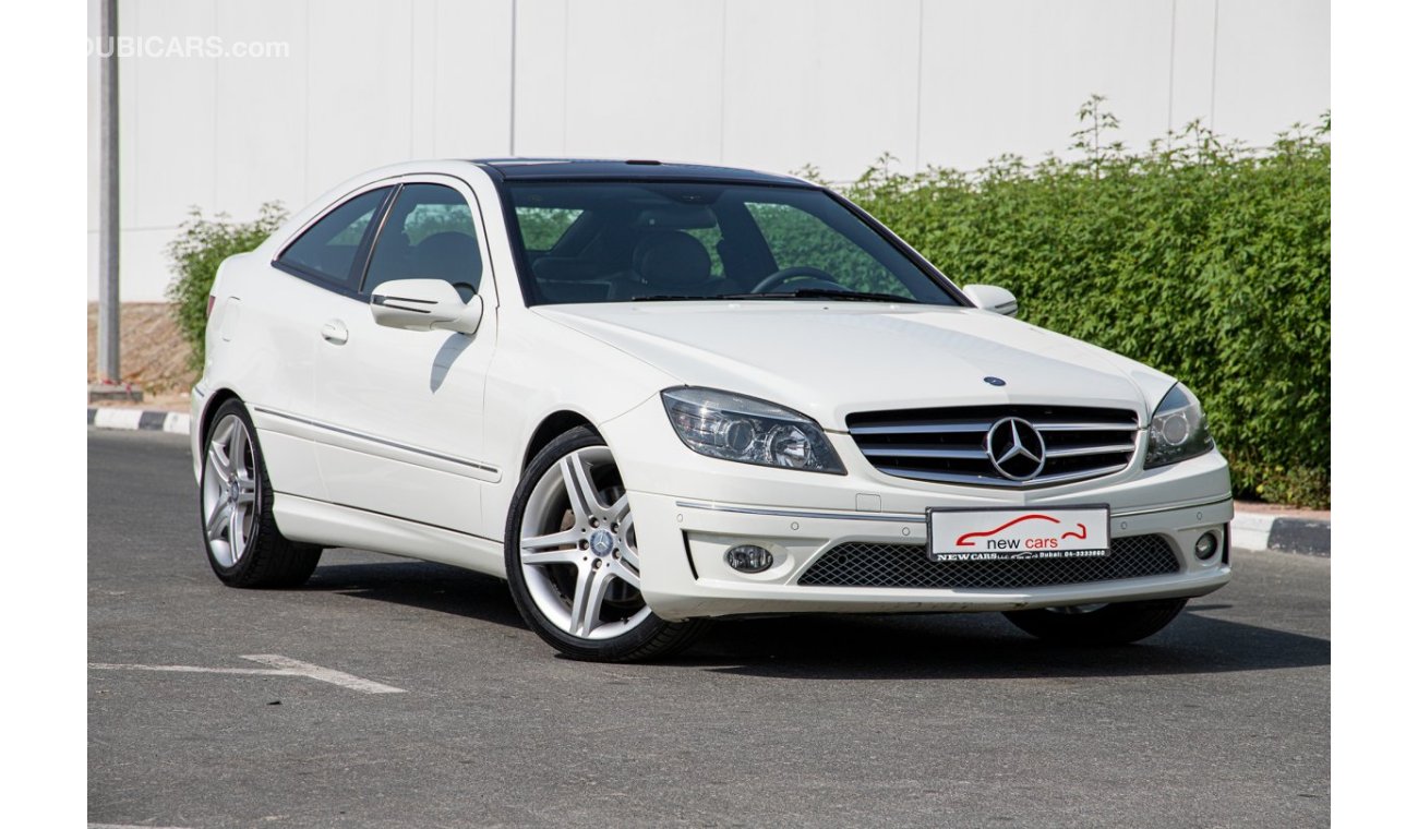 Mercedes-Benz CLC 200 GCC - VERY CLEAN AND IN PERFECT CONDITION
