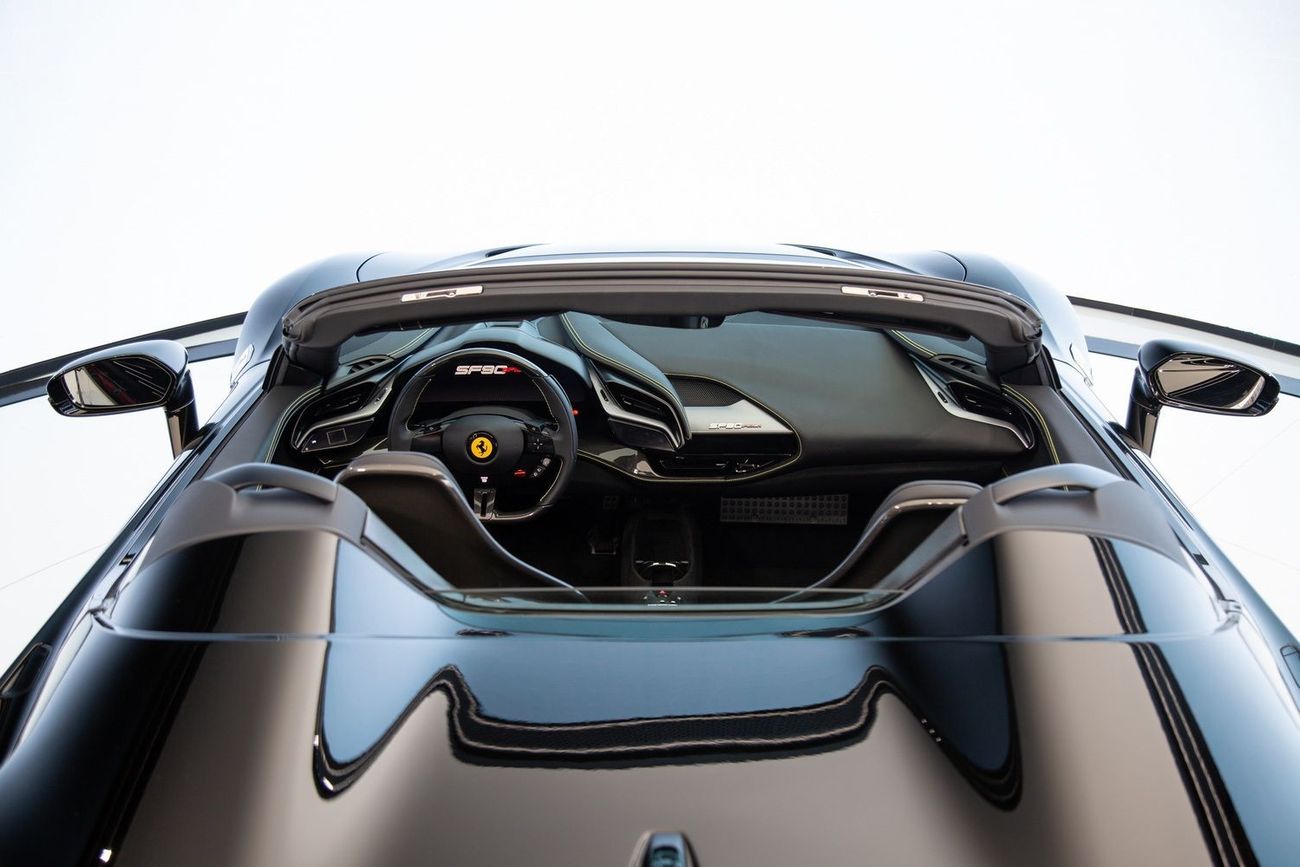 Ferrari SF90 Spider Ferrari SF90 Spider Assetto Fiorano