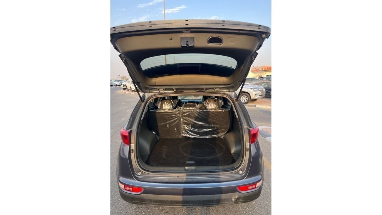 Kia Sportage LX 2018 Blue, LEATHER SEATS 2.4 CC USA IMPORTED - UAE PASS AND EXPORT
