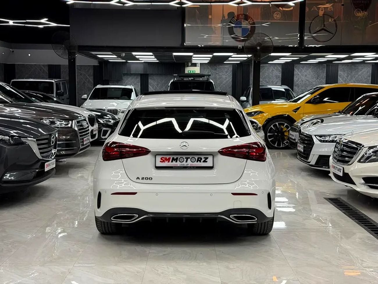 مرسيدس بنز A 200 Premium + 2.0L