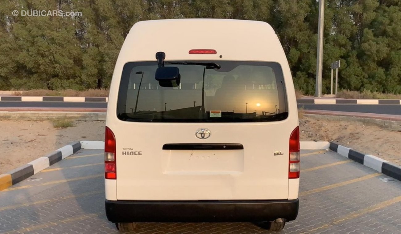 تويوتا هاياس Toyota Hiace High Roof 13 Seats 2017 Ref# 487