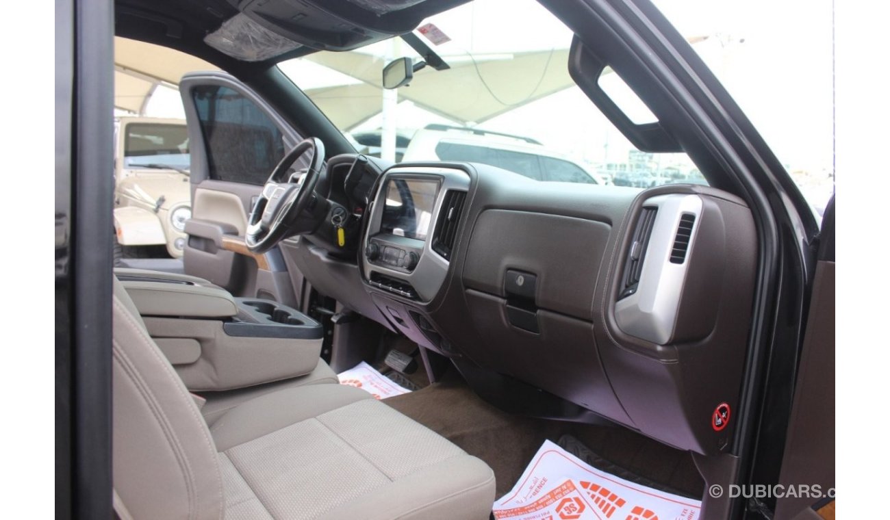 GMC Sierra 3500 SLT GMC SIERRA 2014