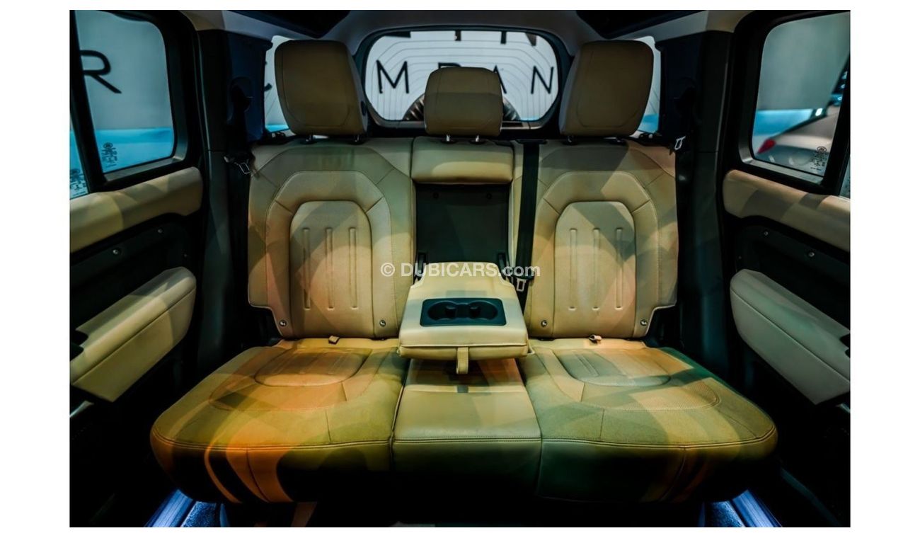 Land Rover Defender P300 110 S 2021 URBAN Defender 110 P300, Under Warranty, Service History, GCC