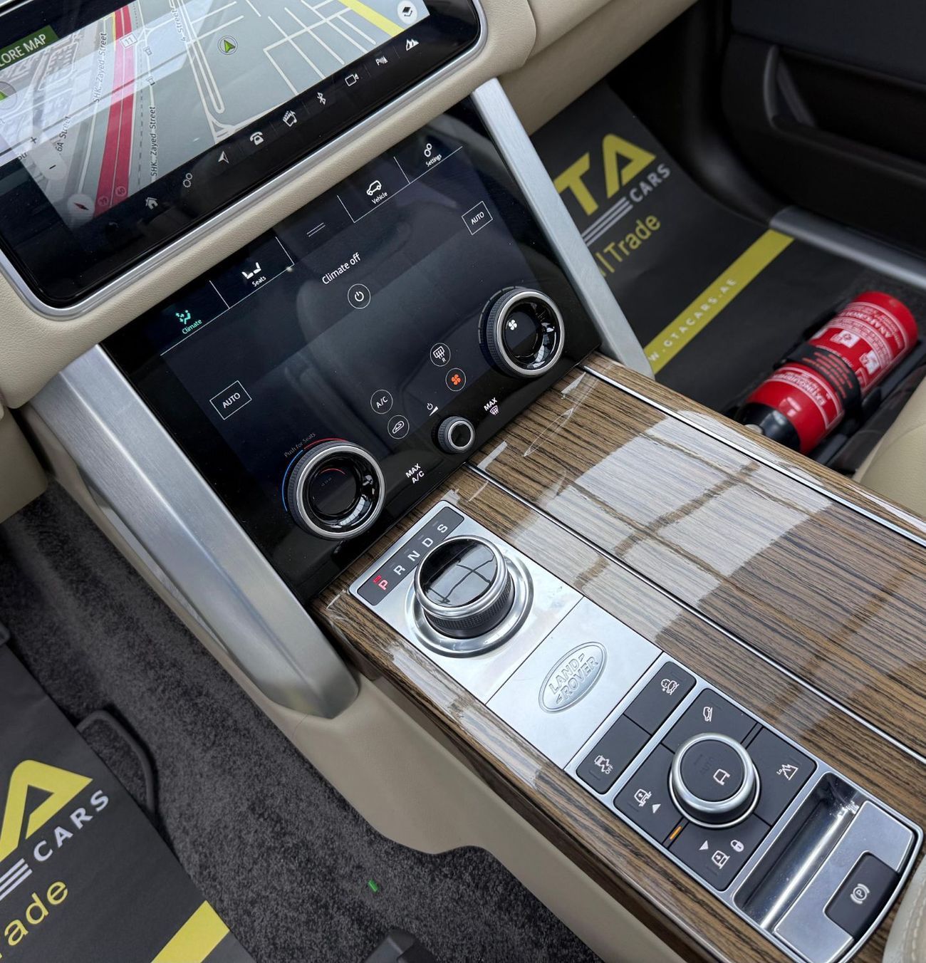 لاند روفر رينج روفر 2022 Range Rover Vogue HSE, 2027 Agency Warranty & Service Package, Full Service History, GCC