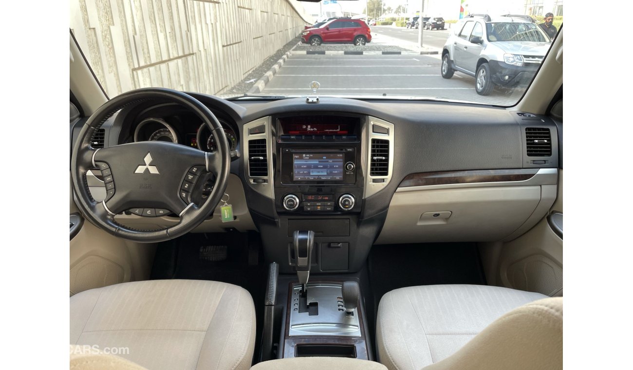 Mitsubishi Pajero 3500