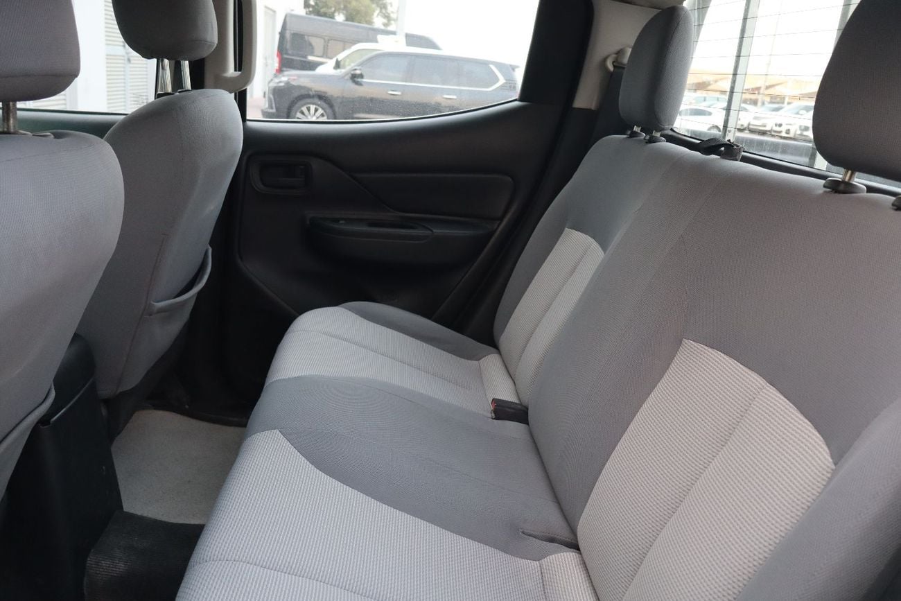 ميتسوبيشي L200 GLS 2.4L