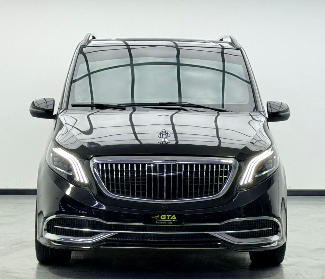مرسيدس بنز V 250 2024 Mercedes Maybach V250, Warranty, Very Low Km, Fully Loaded, Excellent Condition, GCC
