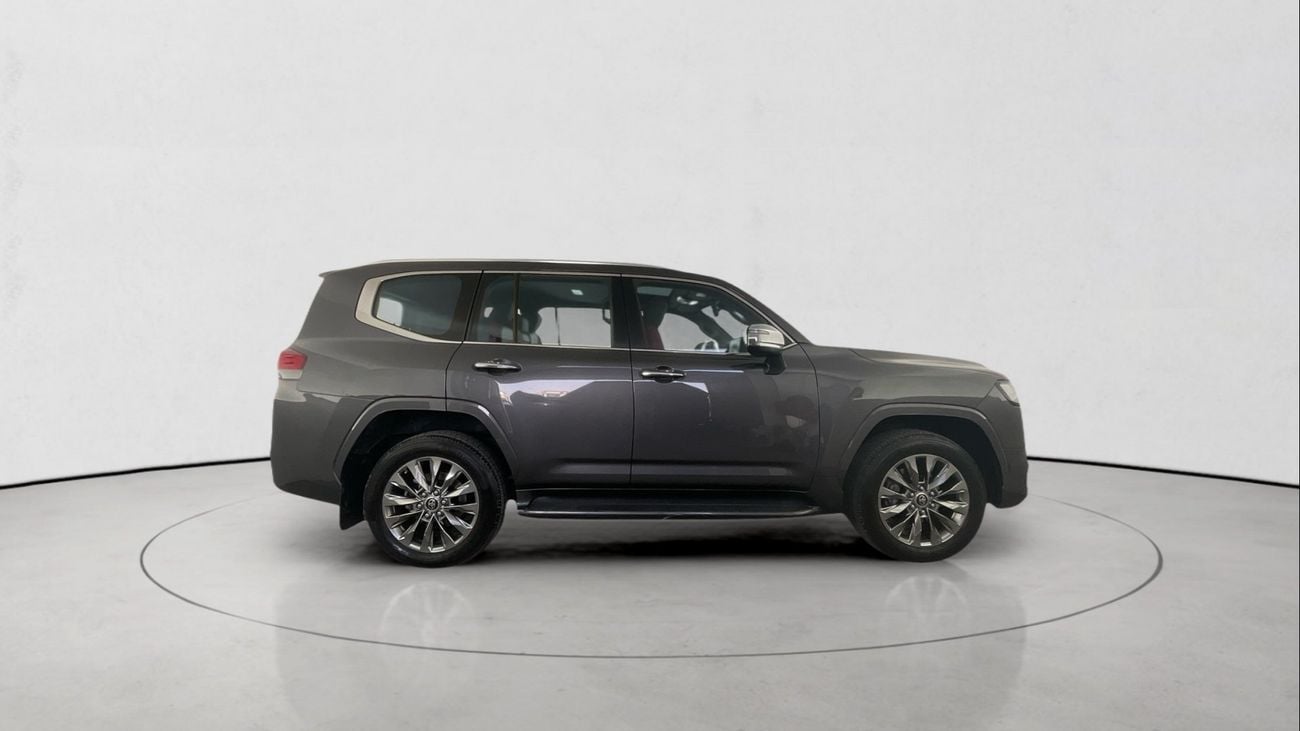 تويوتا لاند كروزر VXR | شامل الضمان | 0 ﺪﻔﻋﺓ ﺃﻮﻟﻯ