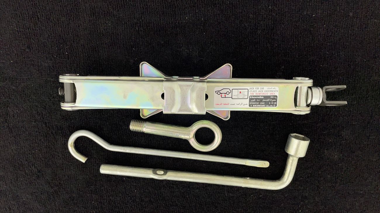 هوندا سيفيك DX 1.6 | بدون دفعة مقدمة | اختبار القيادة في المنزل