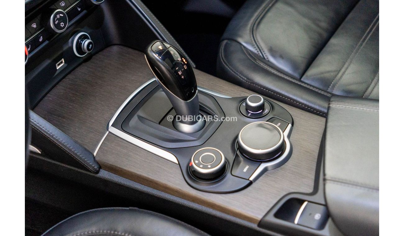 Alfa Romeo Stelvio 2018 Alfa Romeo Stelvio Q4 / Alfa Romeo Warranty & Service