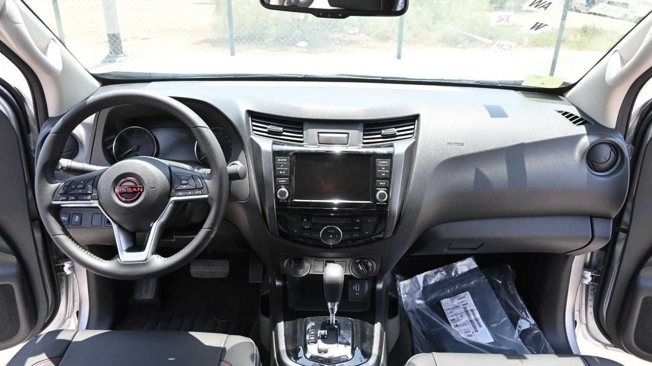 Nissan Navara NISSAN NAVARA 2.5L DIESEL PRO4X 4X4 SILVER DC AT MODEL 2025 BRAND NEW [AVAILABLE COLOURS : SILVER/W/