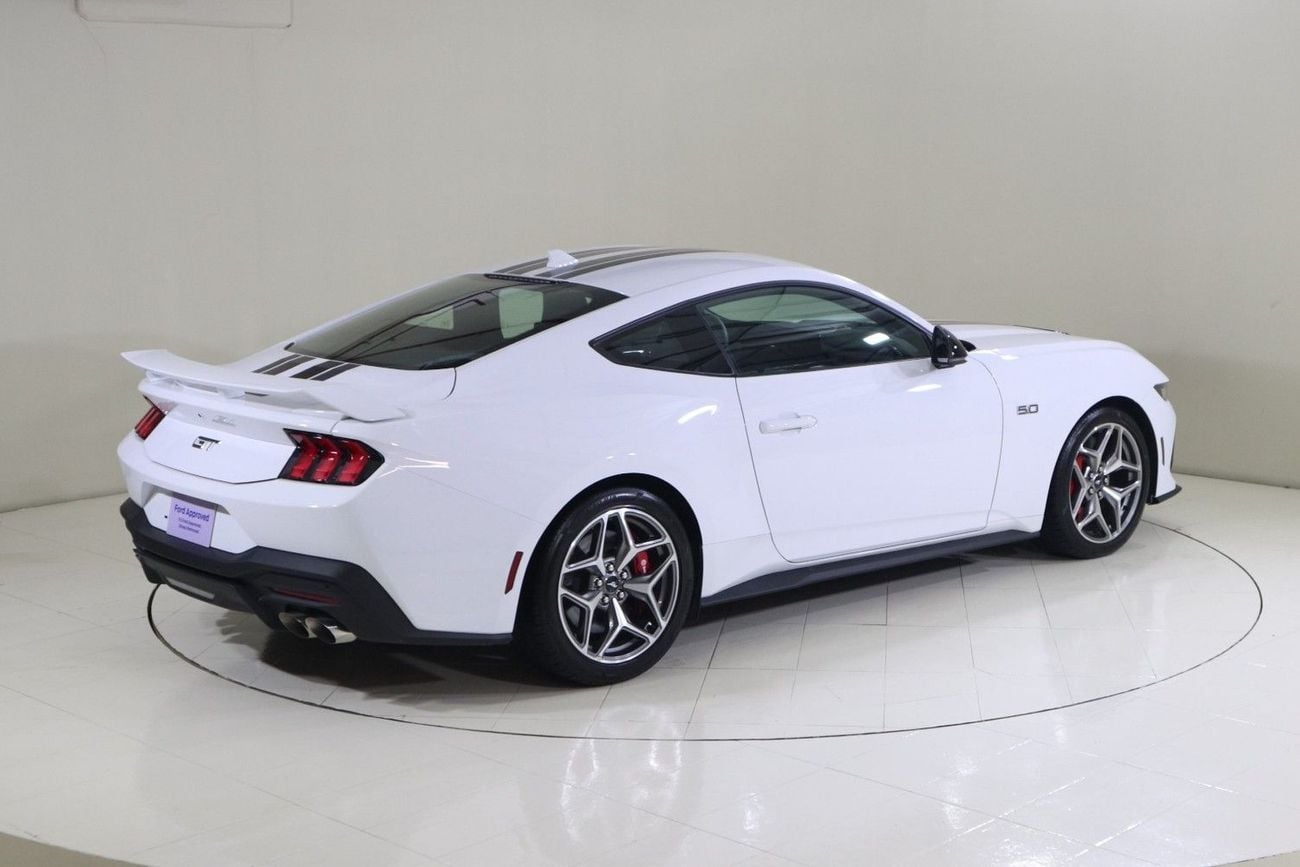 فورد موستانج GT Premium 5.0L (486 HP) Coupe A/T