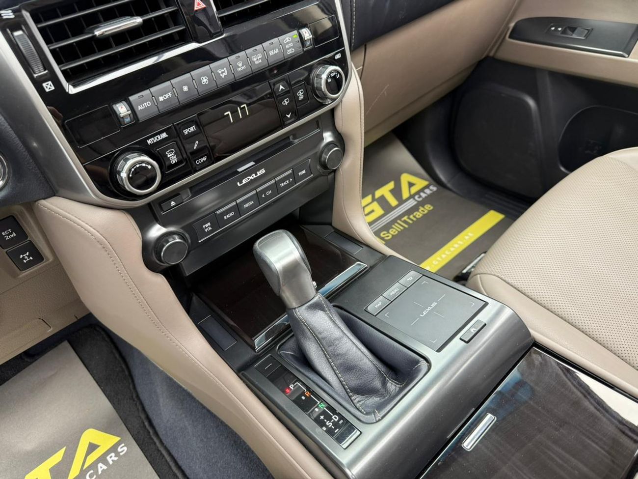 لكزس GX 460 Premier 4.6L 2023 Lexus GX460 Premier, 2027 Lexus Warranty, Full Lexus Service History, 7 Seater, Lo