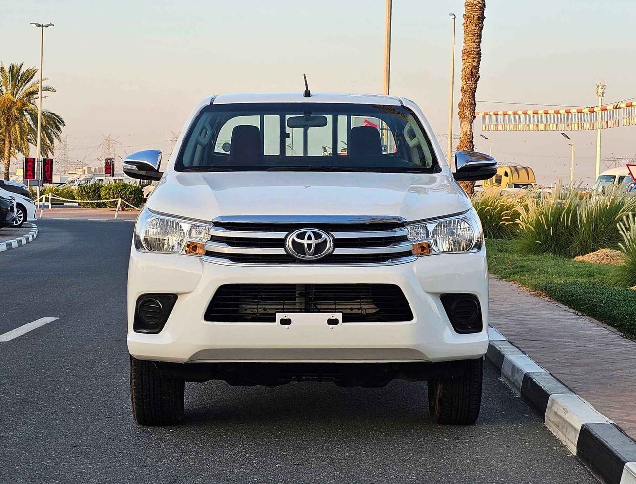 تويوتا هيلوكس / DIESEL/ 4WD/ MANUAL/ AUTO WINDOWS/ LOW MILEAGE/ LOT# 55628