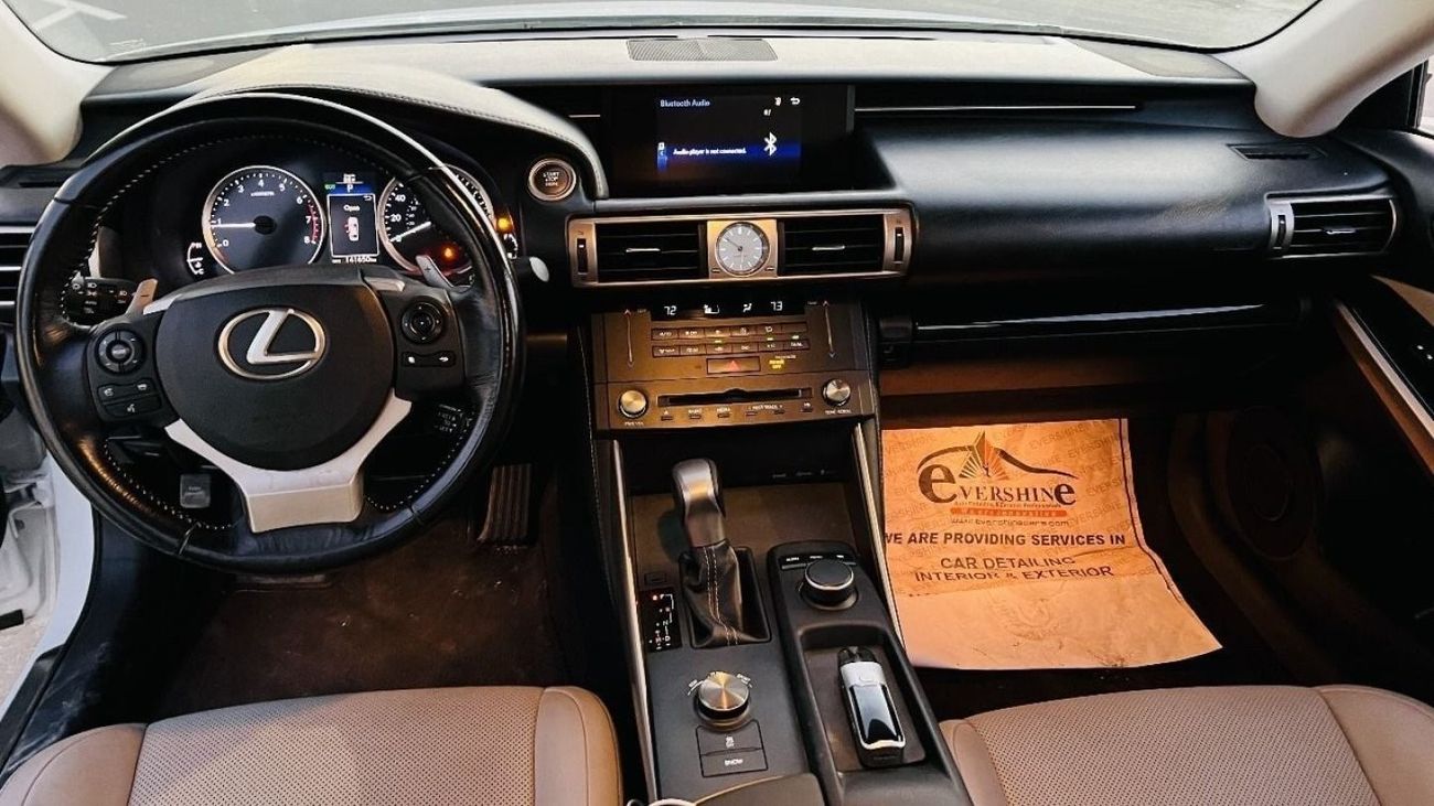 Lexus IS250 Prestige LEXUS IS 250  LADY DRIVEN  FULL SERVICE HISTORY FROM AGENCY  FIRST OWNER IN UAE