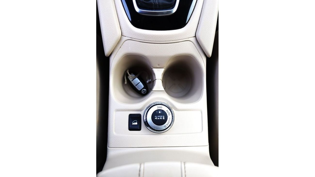 نيسان إكس تريل 2020 نيسان إكس تريل SL (T32)، سيارات الدفع الرباعي 5dr، 2.5L 4cyl بنزين، أوتوماتيكي، دفع رباعي